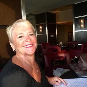 Meet your Posher, Luann